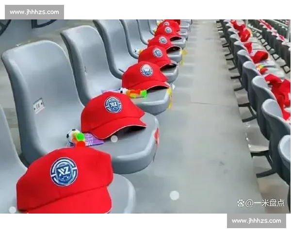 5 岁萌娃跨城追星!南京小球迷圆梦连云港苏超主场
